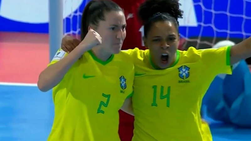 گل دوم برزیل به ایران توسط دبورا وانین