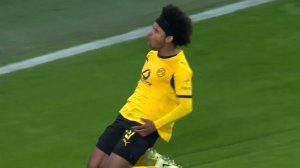 گل سوم دورتموند به ویارئال توسط آدیمی