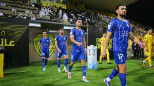 ترکیب احتمالی استقلال با ابهام درباره یک پست