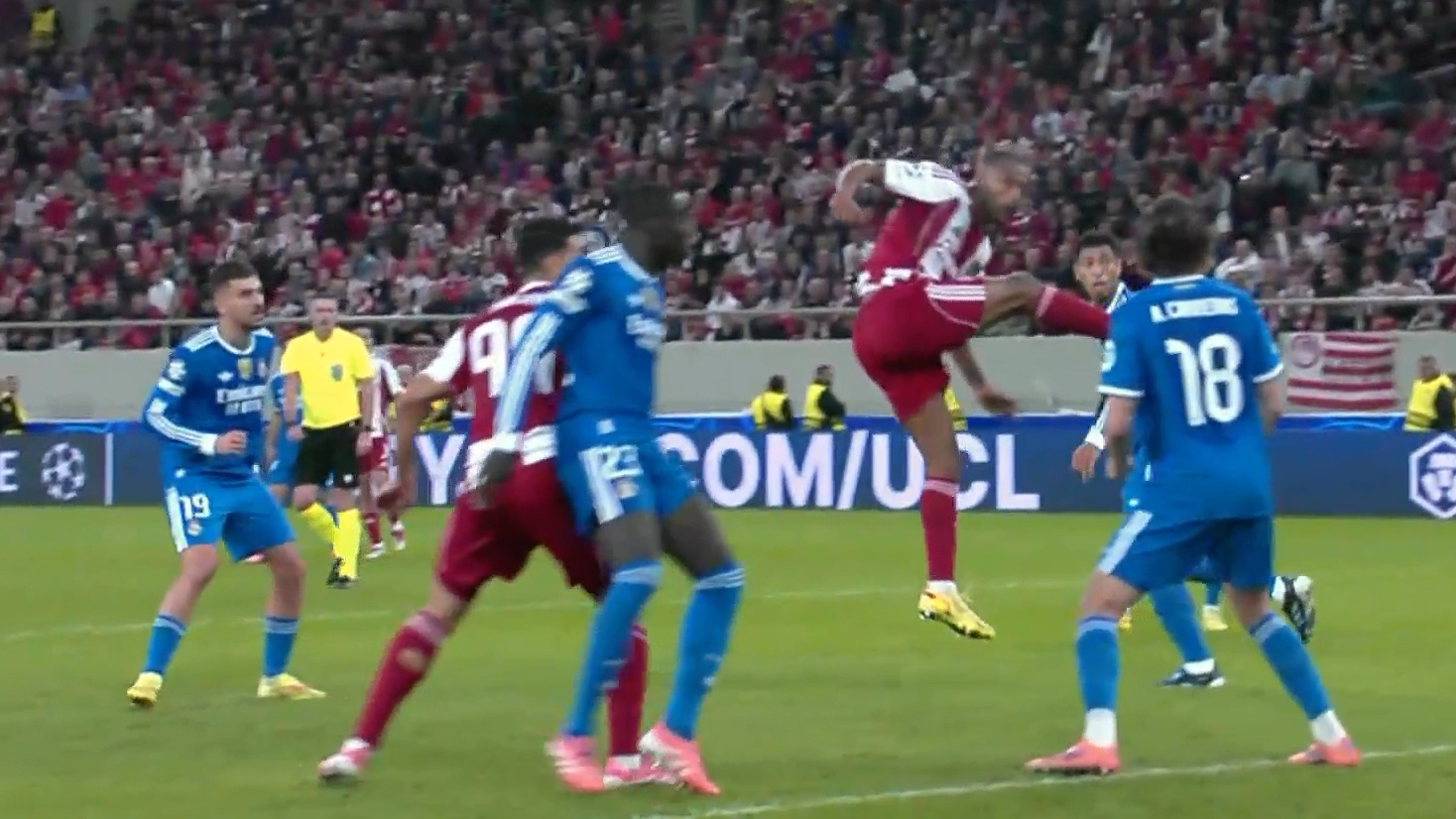 گل سوم المپیاکوس به رئال مادرید (الکعبی)