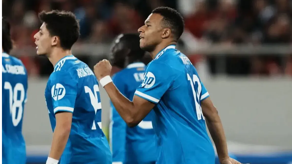 ناراحتی امباپه از خبرنگار: داری بی‌احترامی می‌کنی!