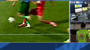 صحنه مشکوک به پنالتی شمس آذر مقابل پرسپولیس
