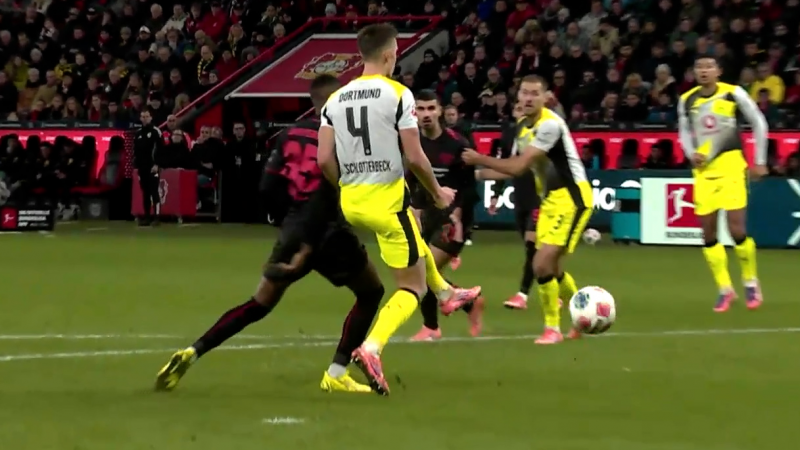 گل اول بایرلوزن به دورتموند توسط کوفان