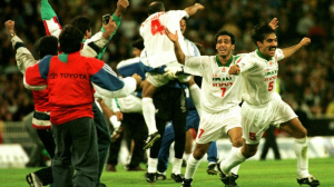 موضوع انشا: 8 آذر 1376