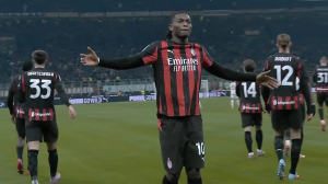 گل اول آث میلان به لاتزیو (رافائل لیائو)