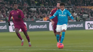 گل اول ناپولی به آاس رم (نرس)