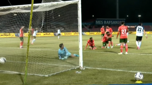 گل دوم سپاهان به مس رفسنجان (آرش رضاوند)