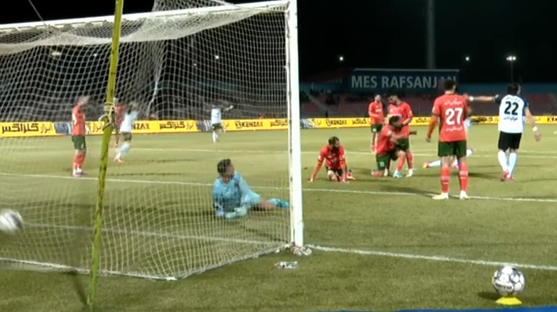 گل دوم سپاهان به مس رفسنجان (آرش رضاوند)