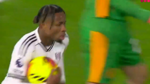 گل سوم فولام به منچسترسیتی توسط چوکووزه