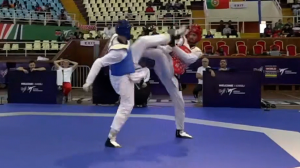 پیروزی امیرمحمد اشرافی و صعود به نیمه نهایی 