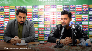 واکنش سعید اخباری به دریافت جایزه مربی ماه فوتبال ایران