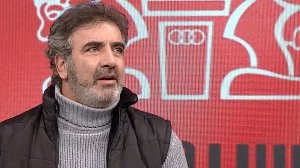 رهبری فر: پرسپولیس خیلی راحت برنده دربی میشود!