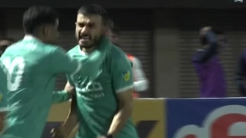 گل اول پیکان به گل گهر توسط جعفری