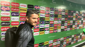 خروج وریا غفوری از ورزشگاه 