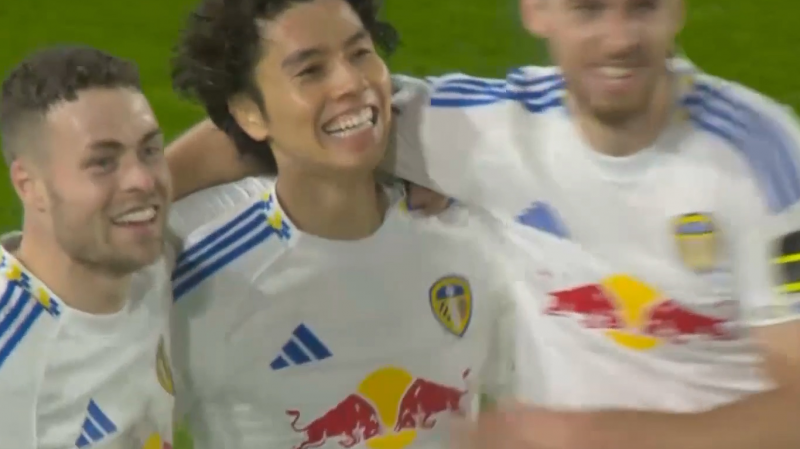 گل سوم لیدز به لیورپول توسط تاناکا  