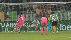 گل پنجم بارسلونا به رئال بتیس توسط یامال