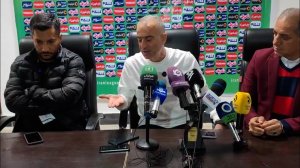 کمالوند: نیم فصل دوم انگار دروازه ها کوچک تر می شوند