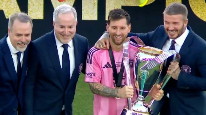 جام قهرمانی برای چهل و هشتمین بار در دستان لئو مسی 