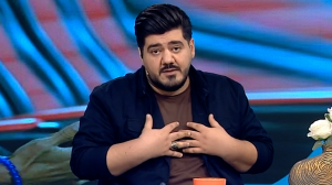 مقایسه رامین رضاییان با صلاح توسط مجری