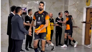 نمایی متفاوت از مهم‌ترین بازی هفته چهارم والیبال ایران