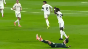 تقابل جالب رودیگر و چرکی در بازی دیشب 