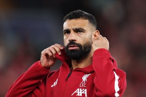 از فرش به عرش با فرعون فوتبال