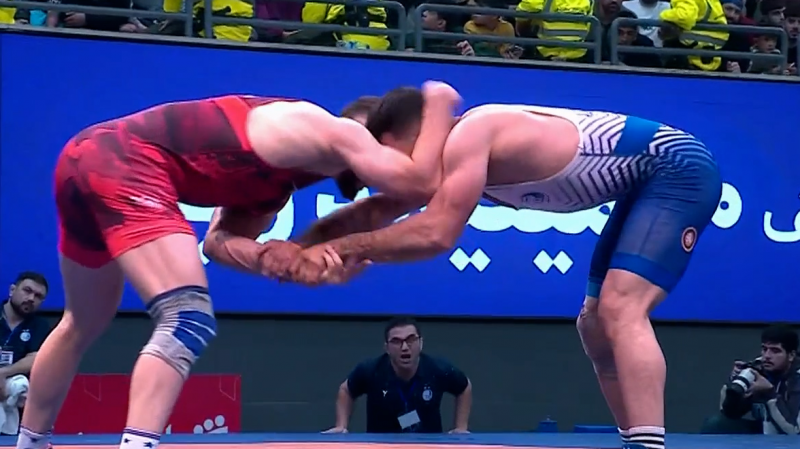 برتری نخودی مقابل شیخ اعظمی در دیدار نهایی