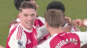 گل اول آرسنال به ولورهمپتون (جانستون گل به خودی)