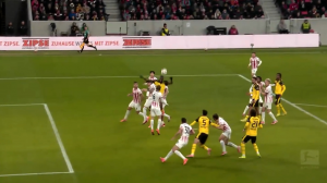 گل اول دورتموند به فرایبورگ (بن سبعینی)