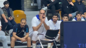 حضور حامد حدادی برای اولین بار روی نیمکت استقلال