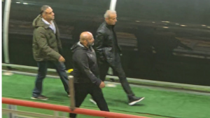 یحیی با ناراحتی راهی رختکن شد