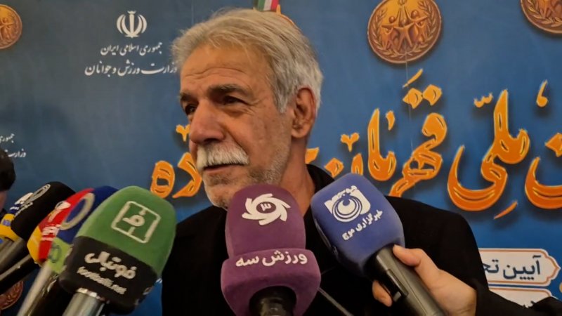 فنونی زاده: پرسپوليس می برد ولی به دل ما نمی‌چسبد