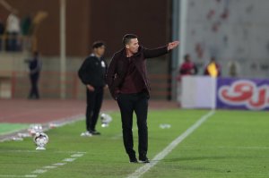 اوسمار: امیدوارم فردا هدیه خوبی به هواداران بدهیم