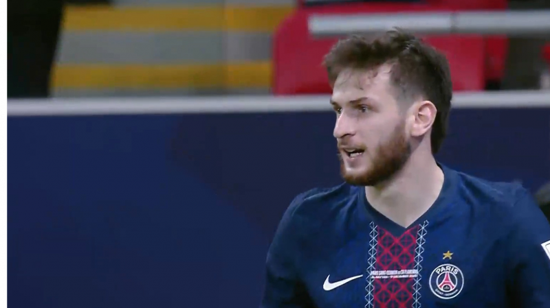 گل اول پاری سن ژرمن به فلامینگو (کواراتسخلیا)