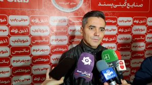 کشاورز: خوشحالم که به بازیکنان جوان فضا می‌دهم