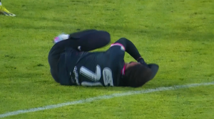 مصدومیت اورونوف مقابل تراکتور