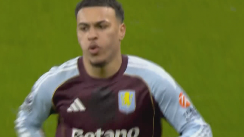 شوت تماشایی راجرز ؛ گل اول استون ویلا به منچستریونایتد