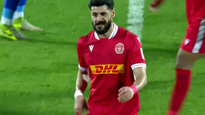 اخراج ولید الحیام و 10 نفره شدن المحرق