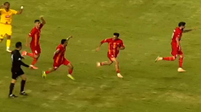 دبل محروقی, گل دوم فولاد به فجر سپاسی