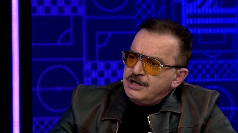 زنوزی خطاب به تاج: اگر نمیتوانی مدیریت کنی برو!