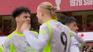 گل اول منچسترسیتی به ناتینگهام فارست (ریندرز)