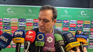 اسفندیارپور:به جز بازی تراکتور عملکرد خوبی در نیم فصل داشتیم