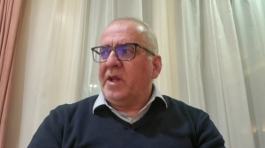 فریدونی: باید با بحث زمین کنار بیاییم!