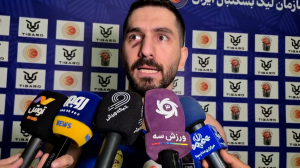 زنگنه:دست تک تک هوادارانمان را میبوسم