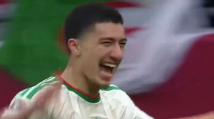 گل سوم الجزایر به گینه استوایی (ابراهیم مازا)