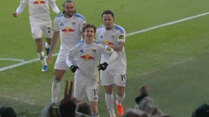 گل اول لیدز به منچستریونایتد توسط ارونسون