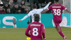 گل اول فولام به لیورپول (ویلسون)