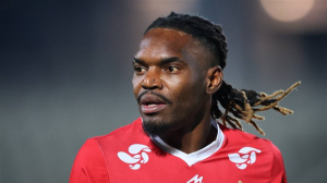 بیفوما: عکس های خصوصی ام را پخش کردند!