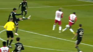 گل اول بایرن مونیخ به سالزبورگ (ایتو)