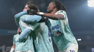 گل دوم یوونتوس به ساسولو (میرتی)